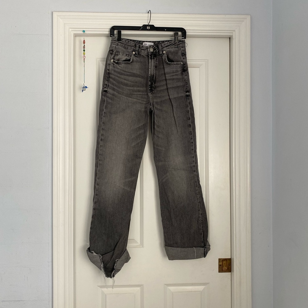 Zara Grey Relaxed Jeans